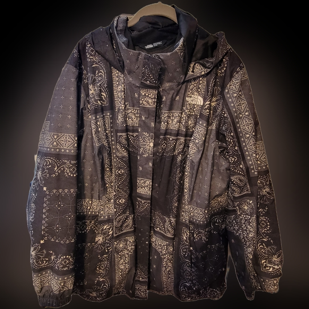 Women’s NORTH FACE Fanorak Shell